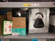 QUANTITY OF HOME ITEMS TO INCLUDE DAEWOO 1.7L PYRAMID KETTLE: LOCATION - D