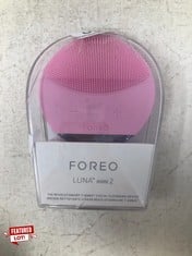 FOREO FACIAL CLEANSING MASSAGER, WATERPROOF, RECHARGEABLE, PINK.: LOCATION - A