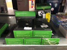 QUANTITY OF TECH & GAMING ITEMS TO INCLUDE GIOTECK BATTERY PACK ULTRA (BLACK) (XBOX ONE): LOCATION - F