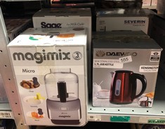 QUANTITY OF KITCHEN & APPLIANCES ITEMS TO INCLUDE DAEWOO KENSINGTON, JUG KETTLE ELECTRIC, STAINLESS STEEL, FAMILY SIZE, FAST BOIL, AUTO SHUT OFF, 360 SWIVEL BASE, CORD STORAGE, POWER INDICATOR, REMOV