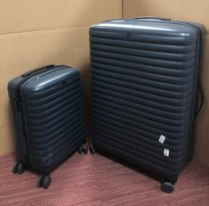 IT LARGE SUITCASE: LOCATION - H