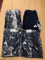 QUANTITY OF CLOTHING TO INCLUDE ADIDAS MENS SLIM FIT T-SHIRT UK XL: LOCATION - I