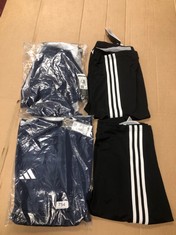 QUANTITY OF CLOTHING TO INCLUDE ADIDAS MENS SLIM FIT SHORTS UK L: LOCATION - J