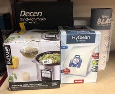 QUANTITY OF  ITEMS TO INCLUDE NINJA, MOTORISED COMPACT BLENDER, 530ML, DENIM BLUE, BC151 NV: LOCATION - K