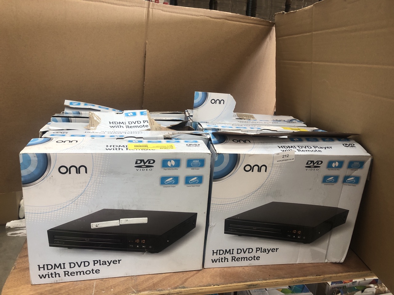 10 X ONN HDMI DVD PLAYER WITH REMOTE: LOCATION - RIGHT REAR TABLES(COLLECTION OR OPTIONAL DELIVERY AVAILABLE)