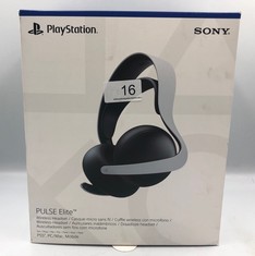 PLAYSTATION PULSE ELITE™ WIRELESS HEADSET AI-ENHANCED NOISE REJECTION, WHITE, PACK OF 1.: LOCATION - TOP 50 RACK