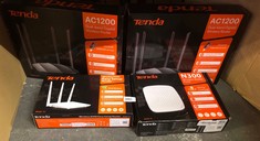 QUANTITY OF TECH & GAMING ITEMS TO INCLUDE TENDA F3 300MBPS WIRELESS N DSL 3X 5 DBI ANTENNA ROUTER: LOCATION - C