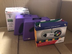 QUANTITY OF TECH & GAMING ITEMS TO INCLUDE SNES WIRED CONTROLLER (NINTENDO SWITCH): LOCATION - C