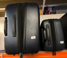 NAVY BLUE IT EXPANDER SUITCASE AND SMALL IT NAVY BLUE SUITCASE: LOCATION - F