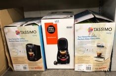 QUANTITY OF KITCHEN & APPLIANCES ITEMS TO INCLUDE TASSIMO BY BOSCH SUNY 'SPECIAL EDITION' TAS3107GB COFFEE MACHINE,1300 WATT, 0.8 LITRE - CREAM: LOCATION - H