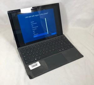 MICROSOFT SURFACE PRO 4 256GB SSD LAPTOP INTEL CORE I5-6300U, 8GB RAM,: LOCATION - END OF B RACK