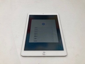 APPLE IPAD AIR 2 64GB TABLET WITH WIFI MODEL NO MH2N2B/A: LOCATION - A RACK