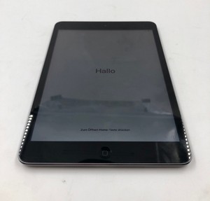 APPLE IPAD MINI 2 32GB TABLET WITH WIFI MODEL NO ME277B/A: LOCATION - A RACK