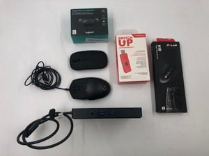 QUANTITY OF ASSORTED TECH ACCESSORIES TO INCLUDE DELL WD15 MONITOR DOCK 4K WITH 180W USB-C.: LOCATION - A RACK