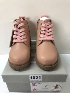 JOHN LEWIS CHILDREN'S COCO PINK BOOT - SIZE C7 (239481)