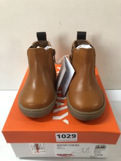 JOHN LEWIS CHILDREN'S ANYDAY CHELSEA TAN BOOTS - SIZE C4 (239481)