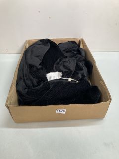 BOX OF VELOUR JUMPSUITS INC. SIZE:12 (612344)