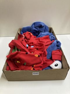 BOX OF CLOTHING TO INC JOHN LEWIS PLANT KIDS PJ TOP - SIZE 14 YEARS (629447)