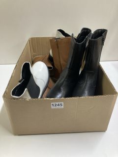 BOX OF FOOTWEAR TO INC JOHN LEWIS ISOBEL 2 CHILDREN'S BOOTS VARIOUS SIZES (629447)