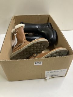 BOX OF FOOTWEAR TO INC JOHN LEWIS LEIA 2 BOOTS VARIOUS SIZES (629447)