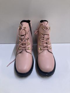 JOHN LEWIS HIKER PINK BOOTS - SIZE 5 (639761)