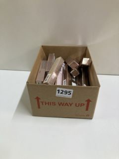 BOX OF URBAN DECAY NAKED SKIN PRODUCTS INC. WEIGHTLESS COMPLETE COVERAGE CONCEALER (619660)