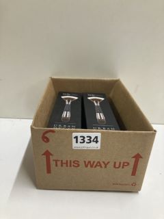 BOX OF URBAN DECAY MAKEUP BRUSHES (619660)