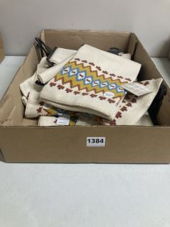 BOX OF JOHN LEWIS BEAR SCARFS (629678)