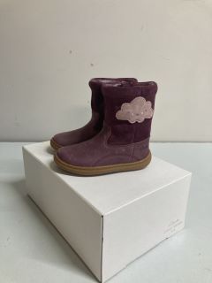 CLARKS FLASH CLOUDY T CHILDREN BERRY LEATHER BOOTS - SIZE: 5 (636824)