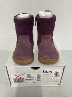 CLARKS FLASH CLOUDY T CHILDREN BERRY LEATHER BOOTS - SIZE: 3 1/2 (636824)