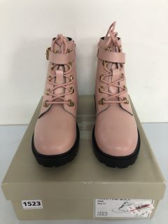 JOHN LEWIS HIKR PINK BOOTS - SIZE:4 (619698)