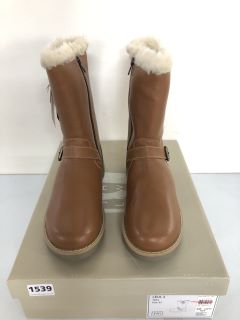 JOHN LEWIS LEIA 2 TAN BOOTS - SIZE: 4 (619698)