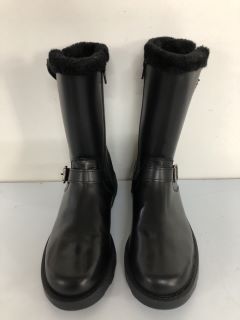 JOHN LEWIS LEIA 2 BLACK BOOTS - SIZE: 4 (619698)