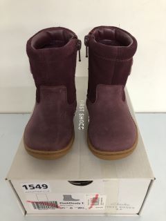 CLARKS FLASH CLOUDY T CHILDREN'S BERRY LEATHER BOOTS - SIZE: 4 1/2 (619698)