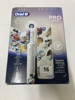 ORAL-B PRO KIDS 3+ ELECTRIC TOOTHBRUSH (SEALED)