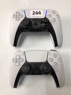 2 X SONY PLAYSTATION 5 DUAL SENSE WIRELESS CONTROLLER - WHITE