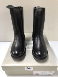 JOHN LEWIS ISOBEL 2 CHILDREN'S BLACK BOOTS - SIZE: 12.5 (611276)