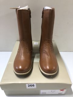 JOHN LEWIS ISOBEL 2 CHILDREN'S TAN BOOTS - SIZE: 12.5 (611276)