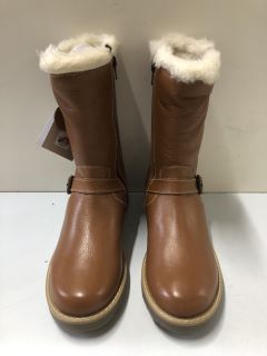 JOHN LEWIS LEIA 2 TAN BOOTS - SIZE: 4 (611276)