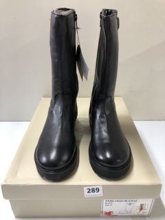 JOHN LEWIS KNEE HIGH BUCKLE BLACK BOOTS - SIZE: 3 (611276)