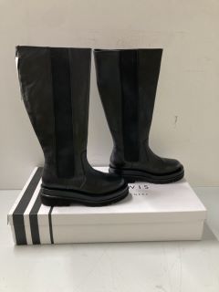 JOHN LEWIS VIOLETTA BLACK BOOTS SIZE: 7 (655262)