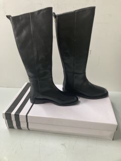 JOHN LEWIS TOBAGO BLACK BOOTS - SIZE: 6 (655262)