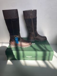 BARBOUR FAREHAM BROWN BOOTS - SIZE: 5 (649864)