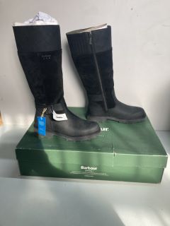 BARBOUR FAREHAM BLACK BOOTS - SIZE: 4 (649864)