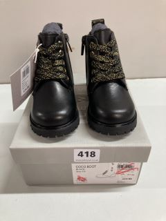 JOHN LEWIS COCO BOOT CHILDREN'S BLACK BOOTS - SIZE: C5 (636209)