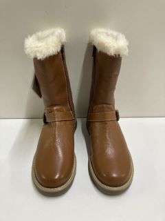 JOHN LEWIS LEIA 2 TAN BOOTS - SIZE: 3 (630537)