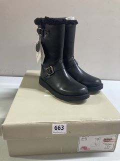 JOHN LEWIS LEIA 2 BLACK BOOTS - SIZE: 2 (629163)