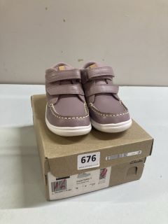 CLARKS CREST TUKTU PINK COMBI LEA CHILDREN'S SHOES - SIZE: 9 (629163)