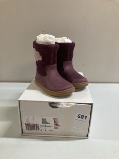 CLARKS FLASH CLOUDY BERRY LEATHER CHILDREN'S BOOTS - SIZE: 6 (629163)