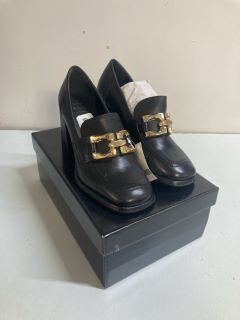 JOHN LEWIS GOLDEN BLACK SHOES - SIZE 4 (663049)